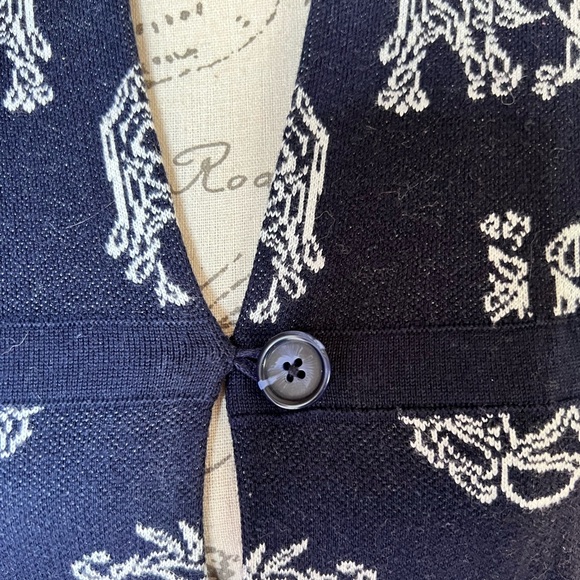 Crown & Ivy Navy Blue Elephant Pattern One Button Open Front Cardigan Size Large - Picture 10 of 13